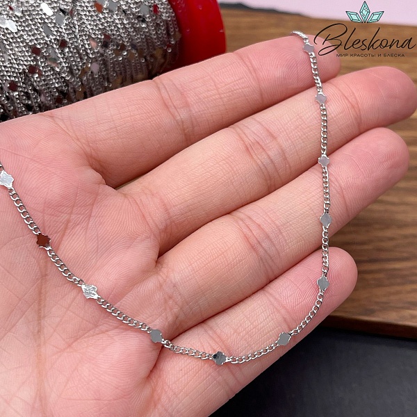 Цепь №24 цвет серебро 2*1,5 мм клевер