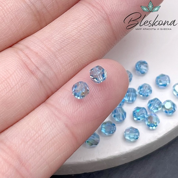 5000 Classic Bead 4 мм Aquamarine Shimmer уп.10шт.