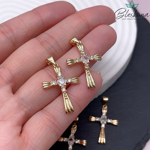 26,5*19 мм Цвет золото, Подвеска крест цирконы