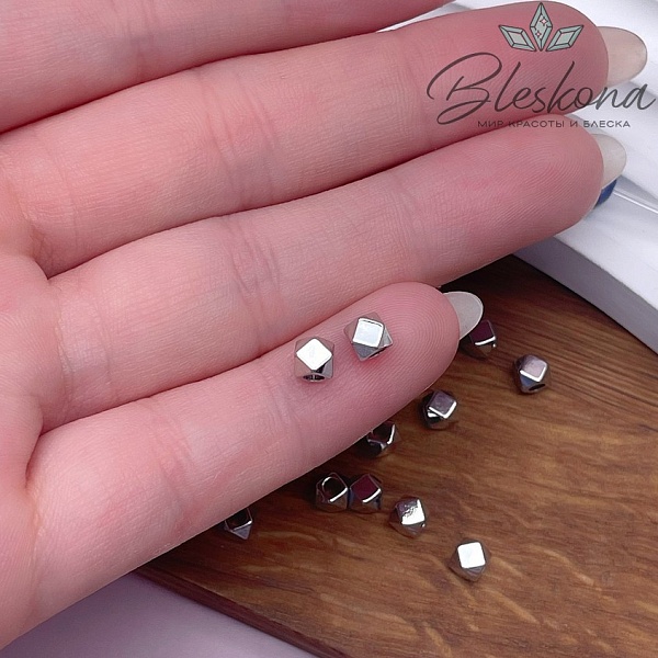 4 мм Цвет серебро, Бусина бочонок огранка