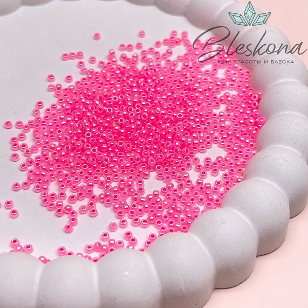 Бисер TOHO round 11/0 цвет №910 (оттенок розового)