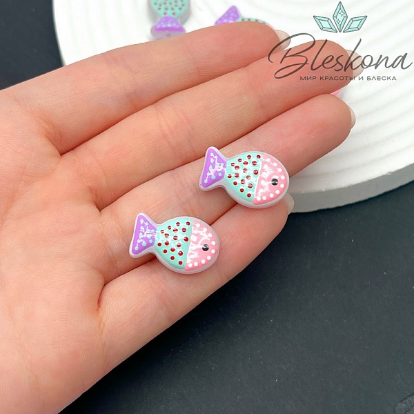 20*12 мм  Бусина рыбка бледно- зеленая