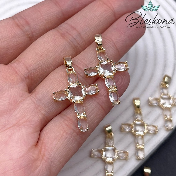 28*18,5 мм Цвет золото, Подвеска Крест цирконы