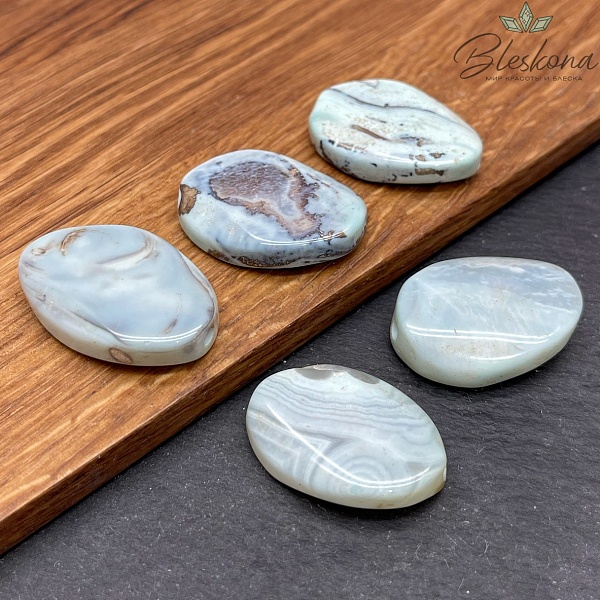 Агат бирюзовый овал 21*31 мм штучно