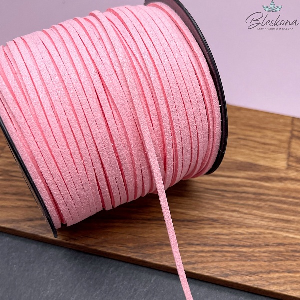 Бархатный шнур розовый 2*1,5мм