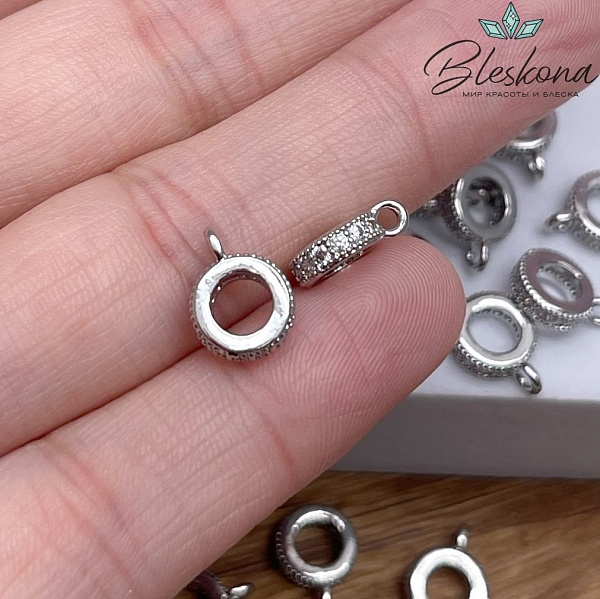 10,5*2,5 мм Цвет серебро, Бейл цирконы неразъемное кольцо